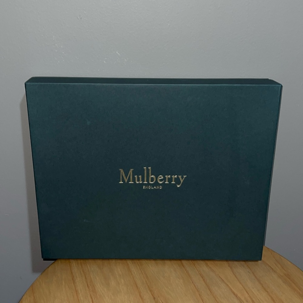 Mulberry scarf box.